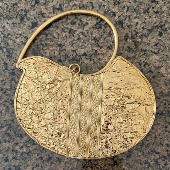 Chic White and Gold Women's Clutch - Picture 6 of 7